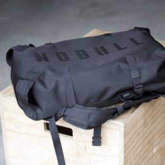 Nobull duffleback in black - Picture 2 of 4